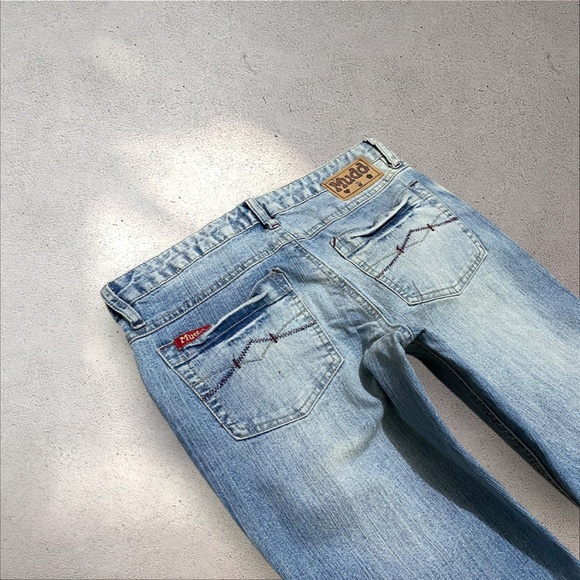 Mudd Jeans Low Rise Flare Jeans - Picture 7 of 10